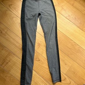 Leggings/Athletic pants